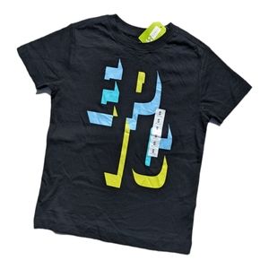 Crazy 8 Boys S 5-6 Black "EPIC" Graphic Tshirt